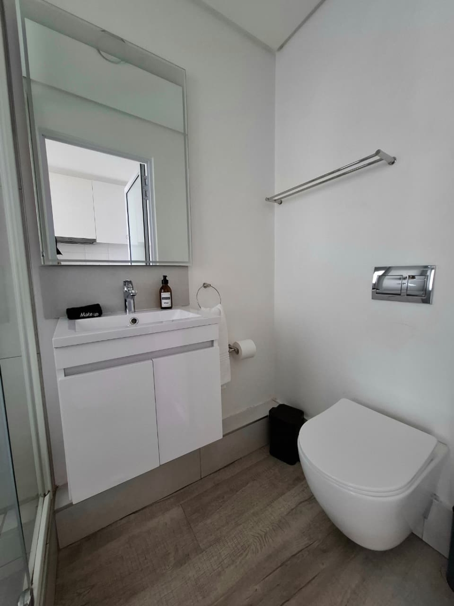 1 Bedroom Property for Sale in Woodstock Western Cape